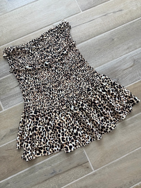 American Eagle Outfitters Dresses & Skirts - NWOT American Eagle Outfitters Neutral Leopard Smocked Dress Size XS